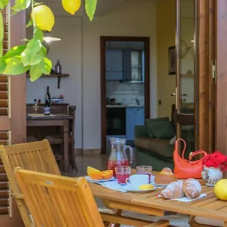 Daire Sara House Centro - Free Private Parking